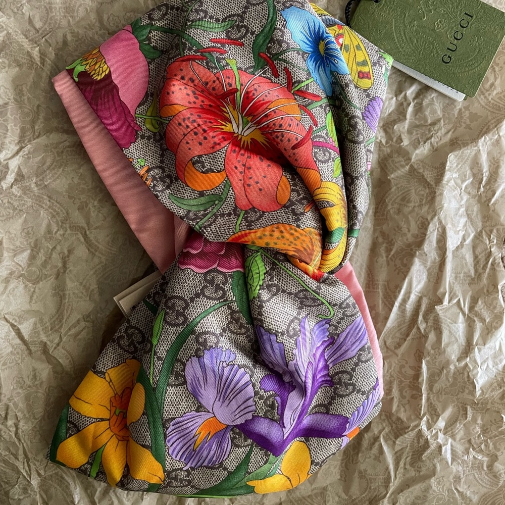 Gucci GG Flora Print Silk Headband **Brand New**